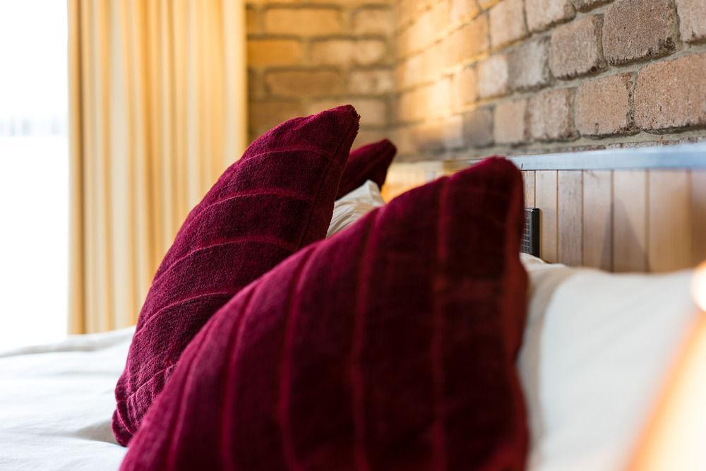 Farnham Court Motel And Restaurant Морвел Екстер'єр фото